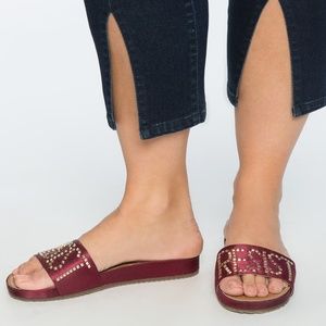 Eloquii "Resist" Slide on Sandals